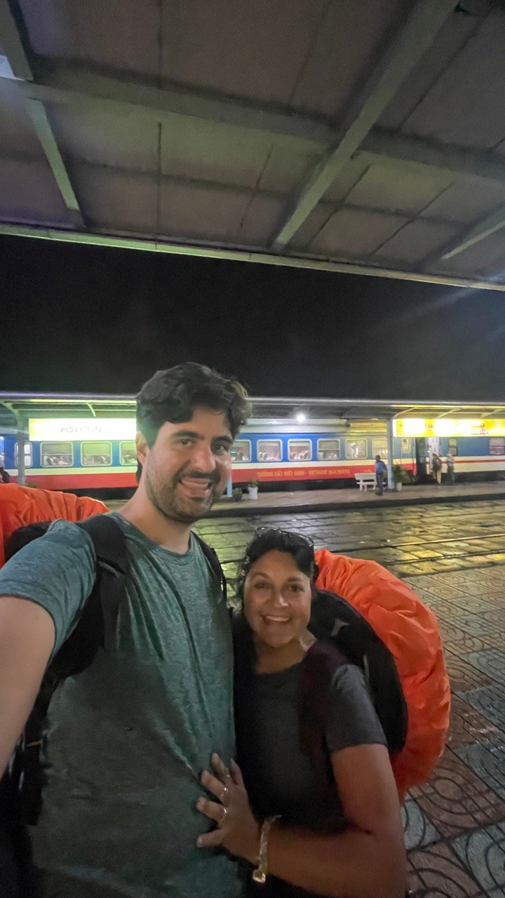 Como É Viajar de Trem no Vietnã